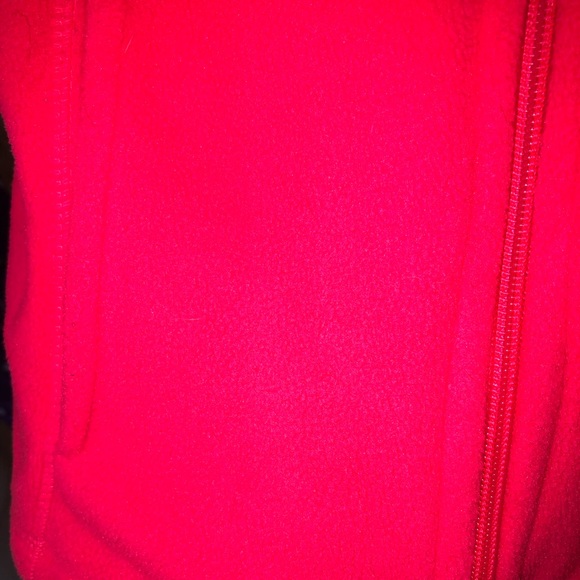 Women’s Hot Pink Old Navy Fleece Jacket - Picture 5 of 5